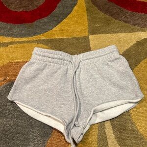 Aritzia Tna Cozy Fleece Boyfriend Shorts Grey Sweatshorts Drawstring Size 2XS
